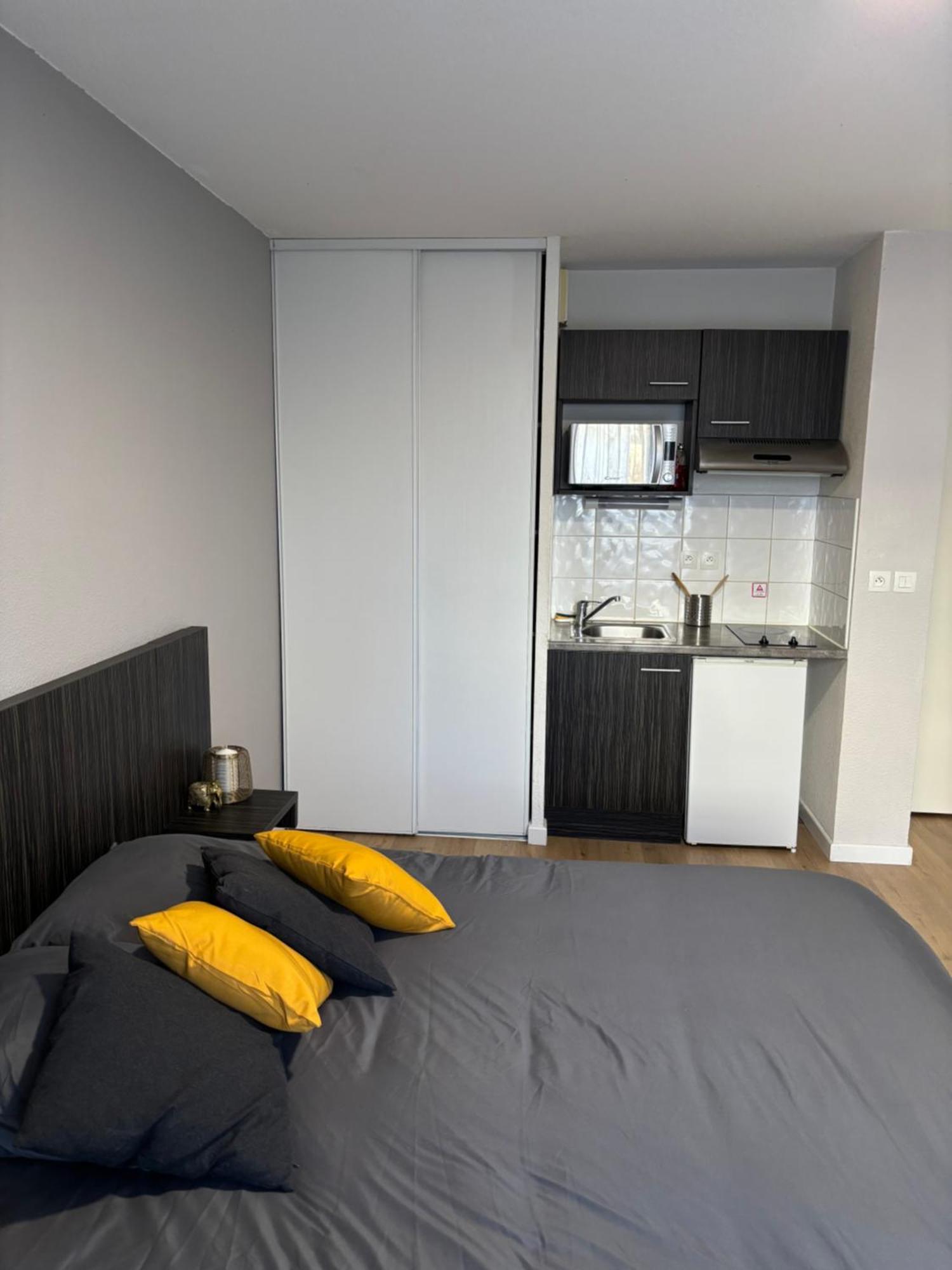 Aisme Apartamento Toulouse Exterior foto